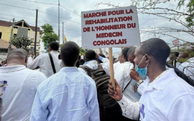 Manifestation de médecins après une attaque contre des structures de santé